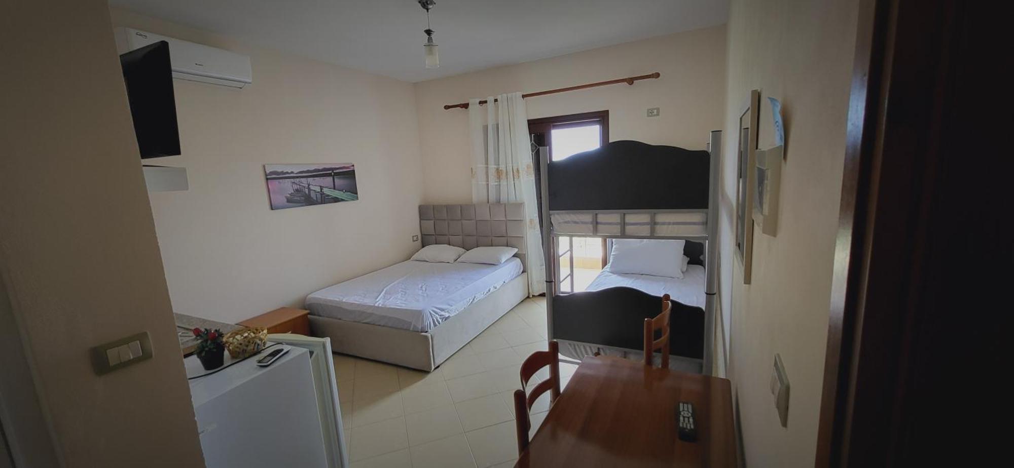 فندق Eglent'S Tourist House ساراندا الغرفة الصورة