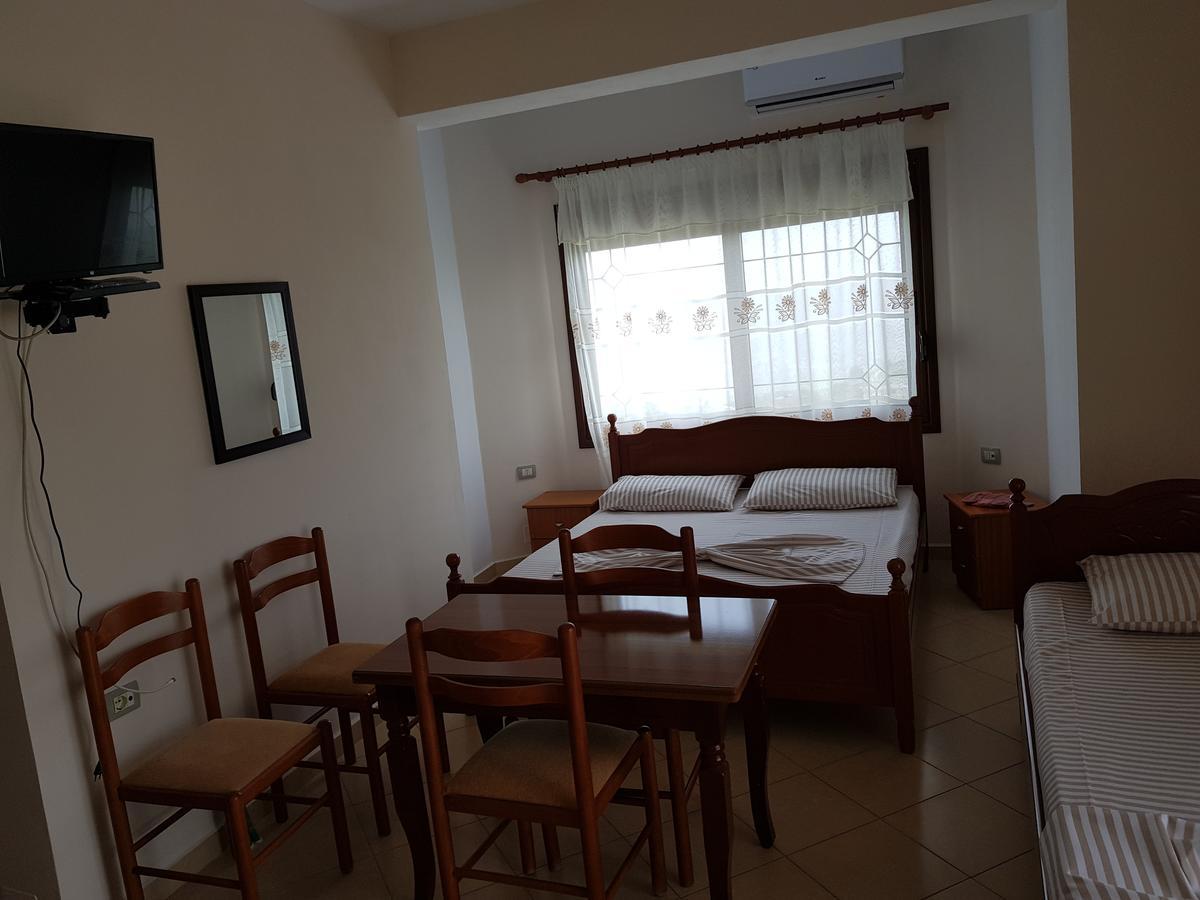 فندق Eglent'S Tourist House ساراندا المظهر الخارجي الصورة